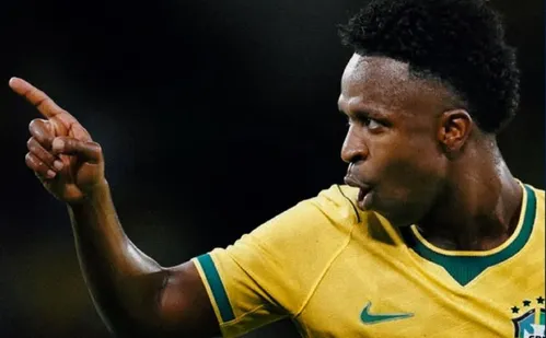 
          Imagem ilustrativa da imagem Brasil goleia Panamá por 6 a 2 no Maracanã em último amistoso antes do embarque
          