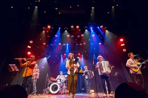 
          Imagem ilustrativa da imagem CAIXA Cultural apresenta shows de Mestre Gennaro e Banda de Pau e Corda no Recife
          