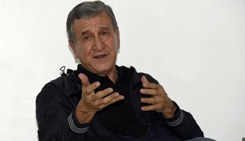 
          Imagem ilustrativa da imagem Carlos Alberto Parreira, ex-técnico da seleção brasileira, é internado no Rio
          