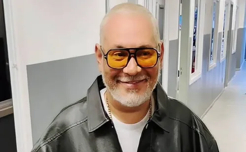 
          Imagem ilustrativa da imagem Chrigor Lisboa, ex-Exaltasamba, é internado e precisa cancelar shows
          
