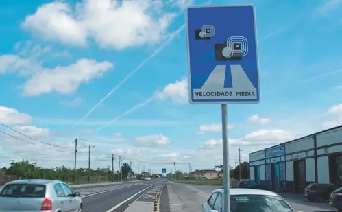 
          Imagem ilustrativa da imagem Como funcionam os novos radares que calculam velocidade média na BR-101
          