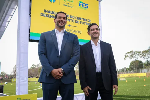 
          Imagem ilustrativa da imagem Conheça o novo Centro de Desenvolvimento de Futebol, inaugurado pela CBF na Serra
          