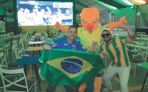 
          Imagem ilustrativa da imagem Copa do Mundo: telões, shows e promoções nos bares da Grande Vitória para torcer
          