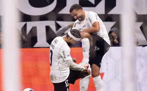 
          Imagem ilustrativa da imagem Corinthians vence Atlético-MG com golaço de Zakaria na volta de Memphis
          