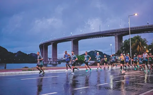 
          Imagem ilustrativa da imagem Corridas de Rua: reta final de inscrições para Maratona de Vitória e "Garotada"
          