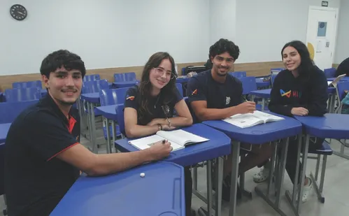 
          Imagem ilustrativa da imagem ES tem a 5ª melhor rede privada do País no Enem 2025
          