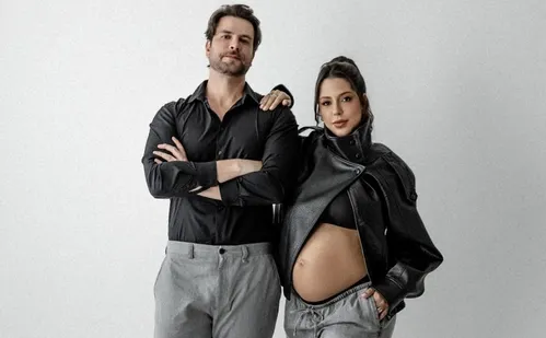 
          Imagem ilustrativa da imagem Ex-BBBs Laís Caldas e Gustavo Marsengo anunciam nascimento da filha Alice
          