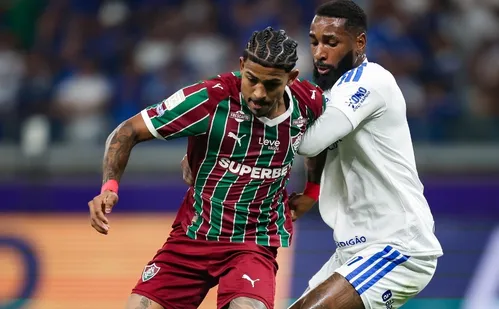 
          Imagem ilustrativa da imagem Fábio falha, e Cruzeiro busca empate contra o Fluminense no Mineirão
          