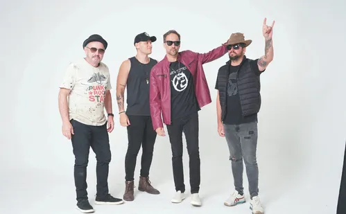 
          Imagem ilustrativa da imagem Festival de rock a partir desta quinta com 18 atrações no Shopping Vitória
          