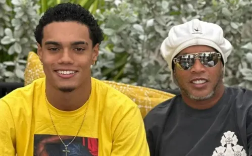 
          Imagem ilustrativa da imagem Filho de Ronaldinho Gaúcho jogará em time da 2ª divisão de Portugal
          
