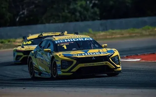 
          Imagem ilustrativa da imagem Fim de semana de Stock Car na TV Tribuna/Band
          