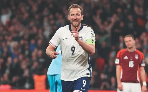 
          Imagem ilustrativa da imagem Grupo L traz Inglaterra e Croácia como favoritas, com Gana e Panamá buscando vaga
          