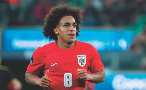 
          Imagem ilustrativa da imagem Grupo L traz Inglaterra e Croácia como favoritas, com Gana e Panamá buscando vaga
          