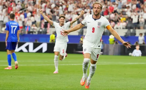 
          Imagem ilustrativa da imagem Inglaterra vence Croácia com protagonismo de Kane e justifica altas expectativas
          