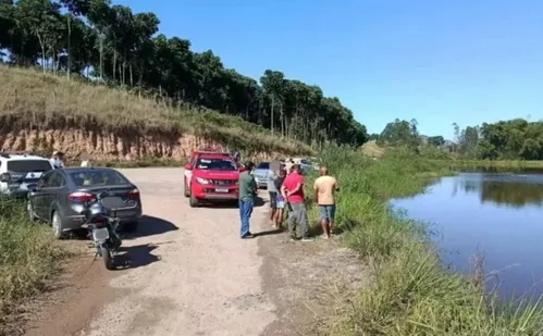 
          Imagem ilustrativa da imagem Jovem morre após cair com carro em represa no Norte do ES
          