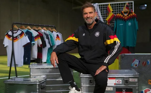 
          Imagem ilustrativa da imagem Klopp é anunciado como novo técnico da seleção da Alemanha e manda recado
          