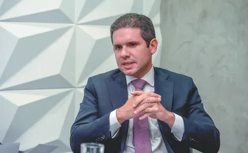
          Imagem ilustrativa da imagem MEI terá limite de faturamento ampliado para R$ 140 mil
          
