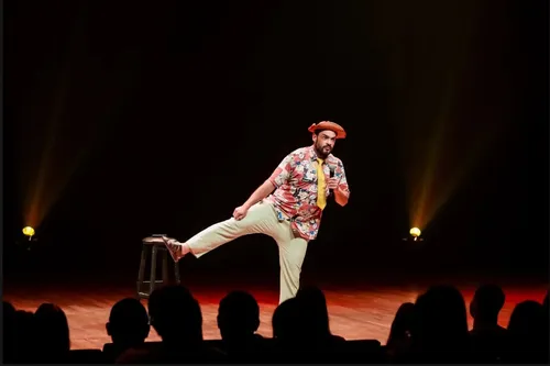 
          Imagem ilustrativa da imagem Matheus Ceará comemora 28 anos de carreira com novo show no Recife
          