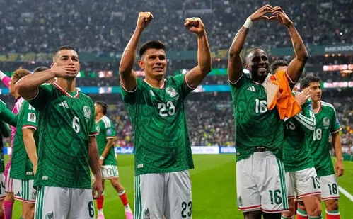 
          Imagem ilustrativa da imagem México aniquila Equador e vai às oitavas da Copa do Mundo
          