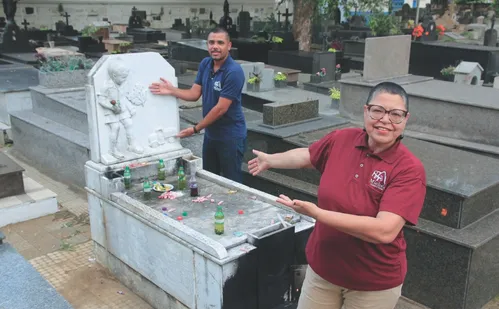 
          Imagem ilustrativa da imagem Necrotour: conheça o passeio pelos cemitérios da Grande Vitória
          