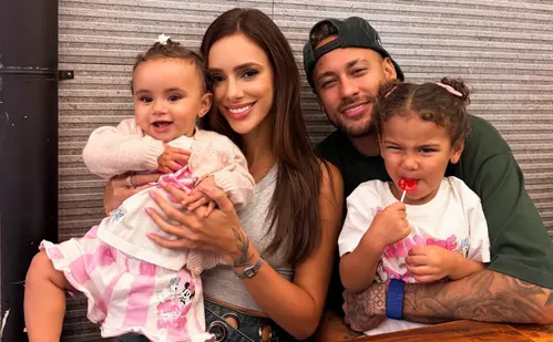 
          Imagem ilustrativa da imagem Neymar e Bruna Biancardi anunciam gravidez; jogador será pai pela 5ª vez
          