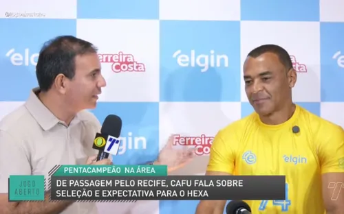 
          Imagem ilustrativa da imagem No Recife, Cafu defende Neymar, elogia Ancelotti e aprova mescla nas laterais
          