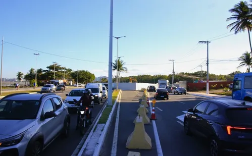 
          Imagem ilustrativa da imagem Nova fase das obras do Mergulhão de Camburi reduzem faixas da Norte-Sul
          
