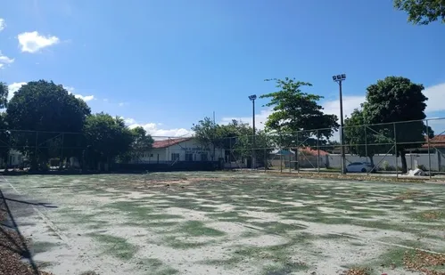 
          Imagem ilustrativa da imagem Novos campos para reforçar futebol amador barrense
          