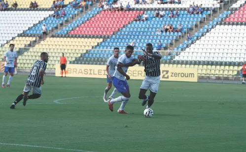 
          Imagem ilustrativa da imagem O que está em jogo para os capixabas na última rodada da Série D?
          