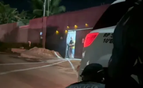 
          Imagem ilustrativa da imagem PM da reserva é preso após tiros e ameaças em Guarapari
          