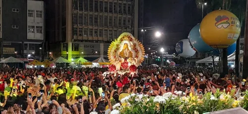 
          Imagem ilustrativa da imagem Padroeira do Recife: confira a programação da Festa de Nossa Sra. do Carmo
          