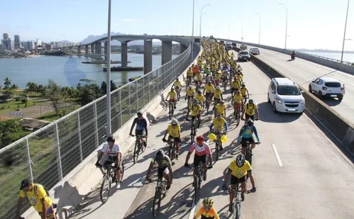 
          Imagem ilustrativa da imagem Pedalaço pela Paz provoca mudanças no trânsito da Terceira Ponte neste domingo
          