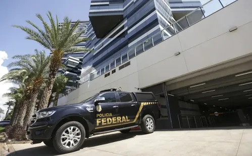 
          Imagem ilustrativa da imagem Polícia Federal recusa proposta de delação premiada de Vorcaro
          