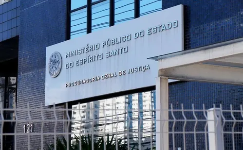 
          Imagem ilustrativa da imagem Policial que atirou na boca de motoboy é denunciado pelo MPES
          