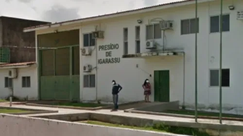 
          Imagem ilustrativa da imagem Presos em PE criavam perfis falsos para extorquir vítimas no DF
          