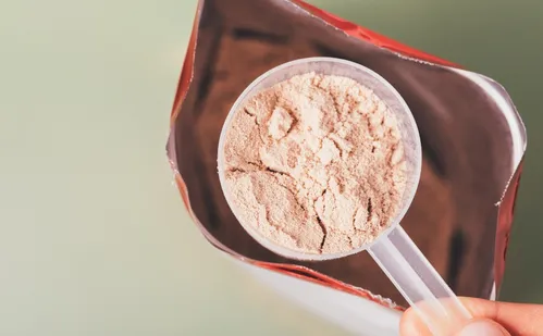 
          Imagem ilustrativa da imagem Procura cresce, deixa proteína mais cara e whey já falta nos EUA
          