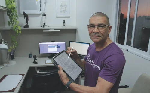 
          Imagem ilustrativa da imagem Professores criam estratégias para flagrar quem usa IA em trabalhos
          
