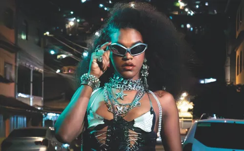 
          Imagem ilustrativa da imagem Rapper Ebony é atração no Cais das Artes neste sábado
          