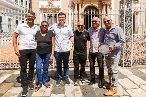 
          Imagem ilustrativa da imagem Recife apresenta homenageados do São João 2026
          