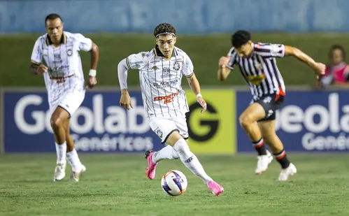 
          Imagem ilustrativa da imagem Rio Branco perde por 3 a 0 e vê título da Copa Centro-Oeste ficar distante
          