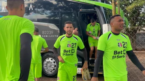 
          Imagem ilustrativa da imagem Santa inicia semana com retornos de jogadores para o duelo contra a Ferroviária
          