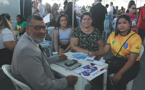
          Imagem ilustrativa da imagem “Segurança pública vai além do combate ao crime”, diz governador
          