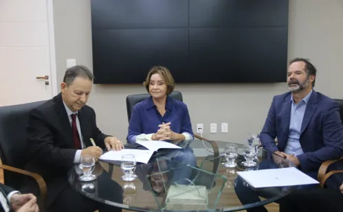 
          Imagem ilustrativa da imagem TJES firma parceria com para modernizar gestão do Judiciário capixaba
          