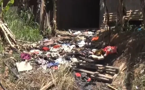 
          Imagem ilustrativa da imagem Técnica de enfermagem é presa por causar incêndio que matou 2 homens em Cariacica
          