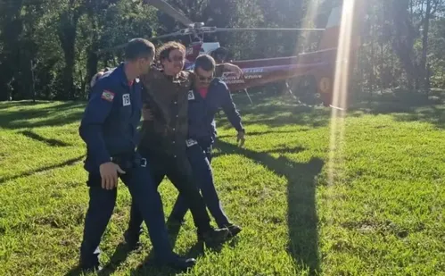 
          Imagem ilustrativa da imagem Trilheiro é encontrado vivo após 5 dias desaparecido em morro de Joinville
          