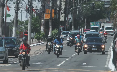 
          Imagem ilustrativa da imagem Um motociclista morre no ES a cada 16 horas
          