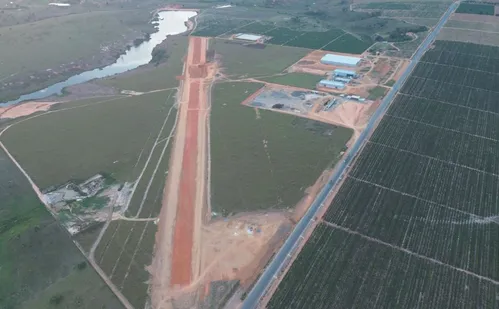 
          Imagem ilustrativa da imagem VÍDEO | Agro capixaba investe em indústrias, logística e aeroporto
          