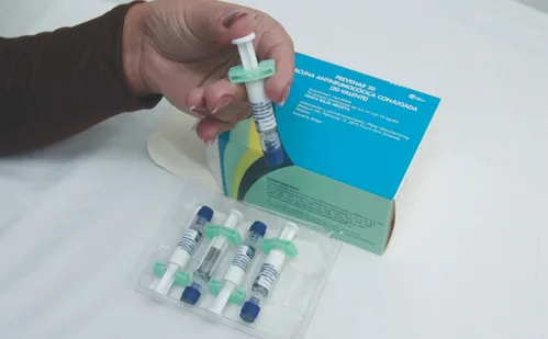 
          Imagem ilustrativa da imagem Vacina mais potente contra a pneumonia já está disponível na rede pública
          