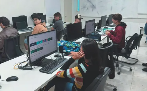 
          Imagem ilustrativa da imagem Vagas no Ifes em 35 cursos só com prova de Redação. Veja como se inscrever
          