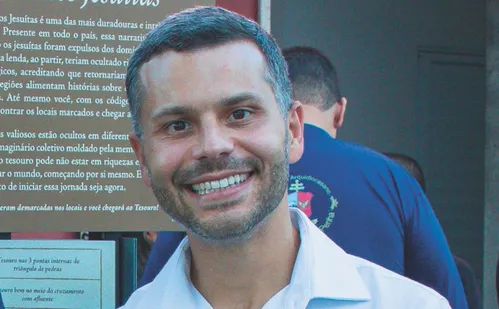 
          Imagem ilustrativa da imagem Vitor Gilles: “Não há solução padrão que atenda a todos”
          